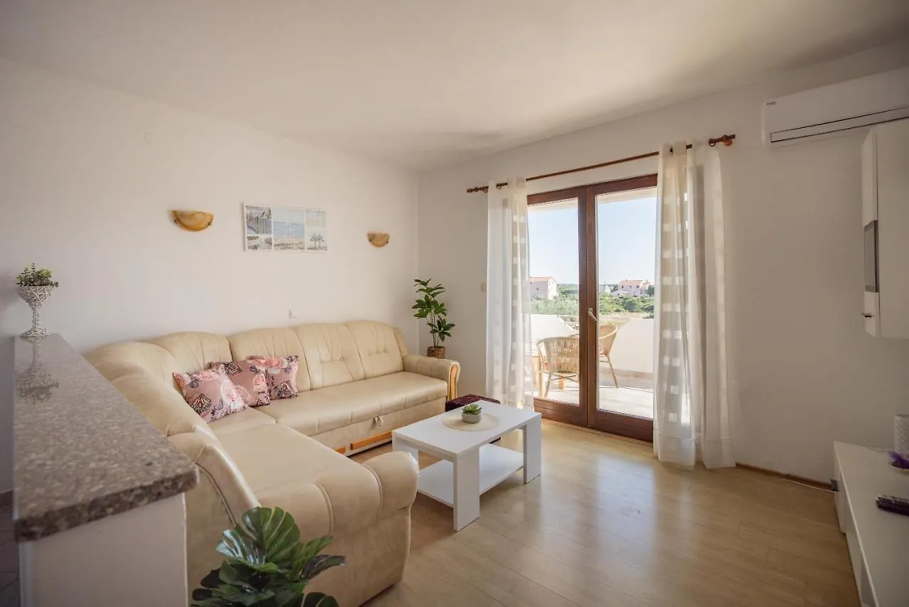 Apartments Miky Vrsi 0*,  Croatia